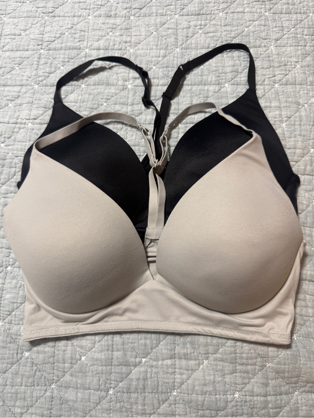 Simply Styled Womens Bras Sz 34C Racerback Wireless Pullover  Lot Of 2